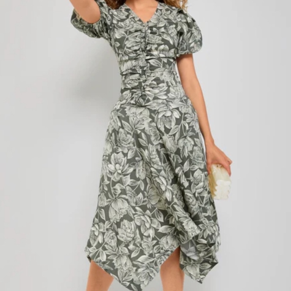 Tuckernuck MOON RIVER
Green Multi Midi Dress - Size S - NEW with tags!